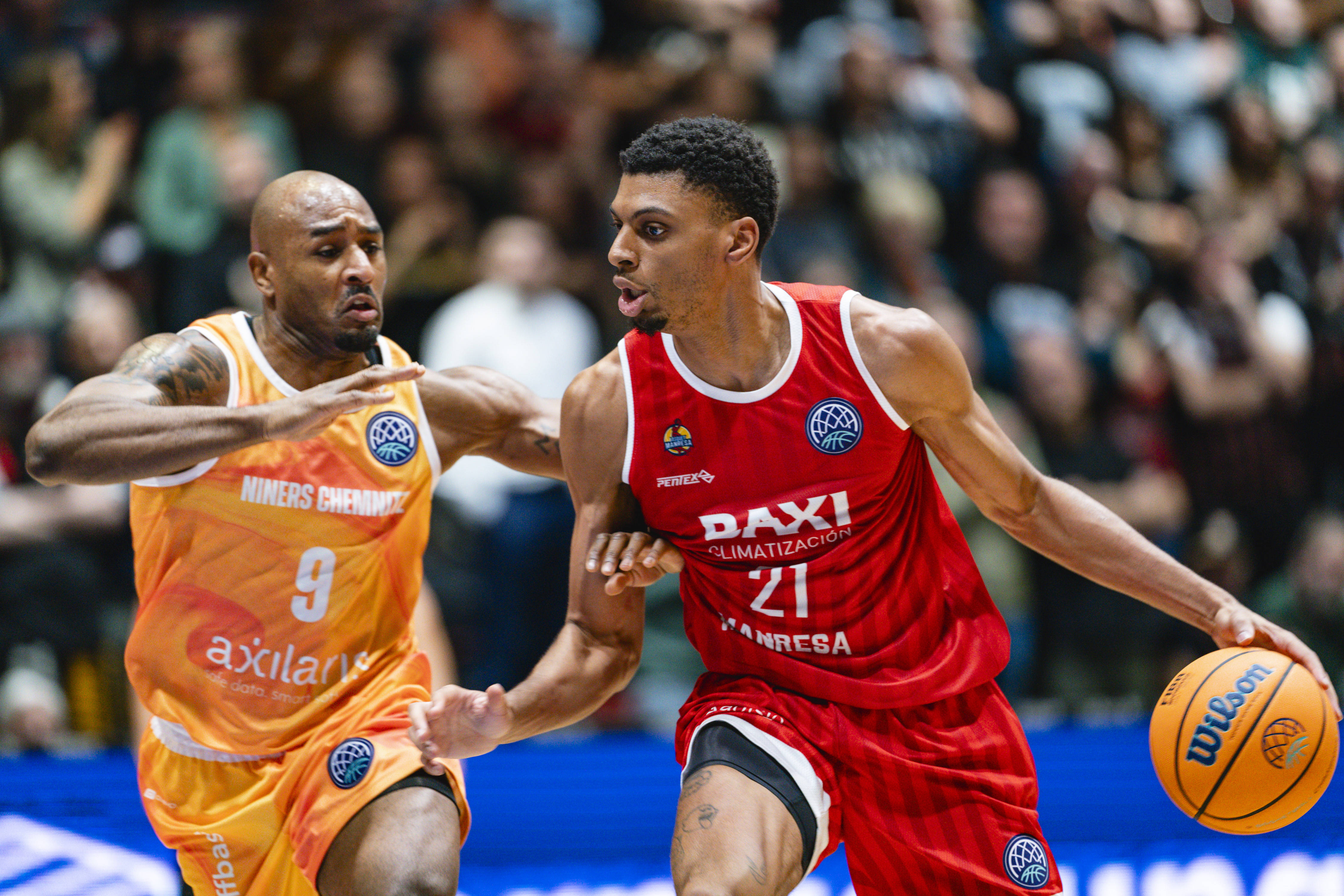 No juega en el Madrid ni en el Barça… pero todos en Europa preguntan por él