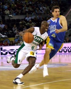 El DKV vence con Bennett, presión y defensa sobre Will como premisas (con galería de fotos)