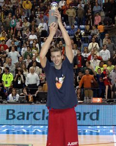 El AXA Barcelona confirma que Trias seguirá cuatro años