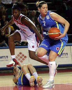 LF-J11 (y II): El Avenida sigue en la lucha