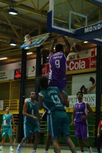 Jhonatan Luz, calidad para el juego exterior del Mérida