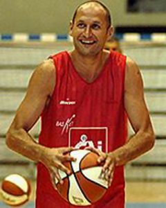 Comienza la campaña de Abonados del CAI Zaragoza 2006/07