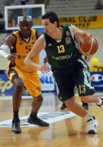 ¡Ligas Extranjeras! PAO consigue el triplete, Fenerbahce y Efes Pilsen disputarán la final turca, comienzan las <i>semis</i> en Alemania y playoffs de Francia