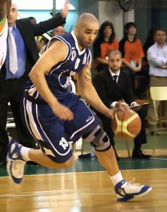 LEB Oro, J.10 (II): Los favoritos ganan en una noche en la que Illescas dio el campanazo