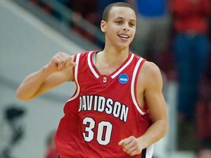 1ª Ronda Torneo Final NCAA: Stephen Curry 40 puntos y el Temple del español Olmos cae
