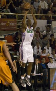 Bullock y el Real Madrid sellan la continuidad del escolta norteamericano