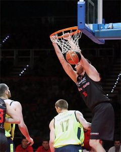 Fred Weis amplía su compromiso con Bilbao Basket