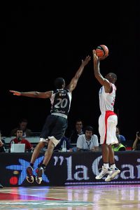 Baskonia pone el turbo para acabar con la resistencia de Bilbao Basket