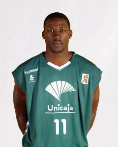 Florent Pietrus, cerca de firmar por 2 años con Pamesa Valencia