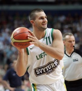 Linas Kleiza se queda con los 12 millones del Olympiacos