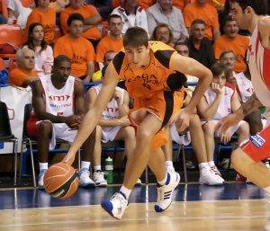 Onil: 4 jugadores de los convocados en la selección U18 masculina  ya han debutado en ACB