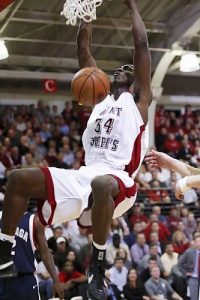 Manresa ya tiene a su nuevo Ibaka