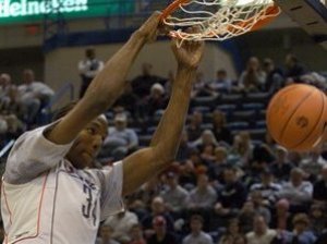 El gigante Thabeet trabaja duro para no ser otro Sene