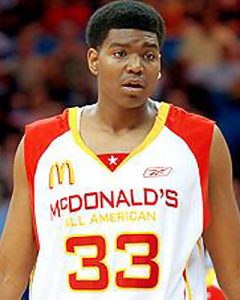 ‘Socks, el niño gigante que fichó Phil Jackson