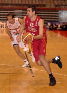 David Suka-Umu y José Antonio Ferrer, los fijos del CD Baloncesto Córdoba 2016