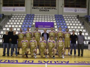 La crisis ataca de nuevo al baloncesto: Gandía Básquet se retirará de las competiciones en 10 días si no recibe apoyos