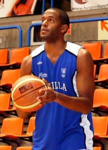 Blancos de Rueda completa el perímetro con el fichaje de Jason Robinson