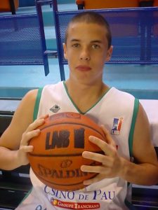 Meridiano Alicante da un importante salto de calidad recibiendo la cesión del base francés Thomas Heurtel