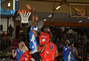 El ex-ACB Jerod Ward volverá a ser pieza clave del Adepal Alcázar en la Adecco Oro