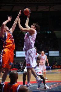 Supercopa 2010: Un equilibrado PE Valencia acaba con el anfitrión