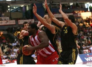 ¡Ligas Ext! Fenerbahce, Efes Pilsen y Besiktas se meten en semifinales, con un gran Rakocevic; se acaba la liga regular en Grecia y en Alemania; Peñarol se mete en la final Argentina y espera rival