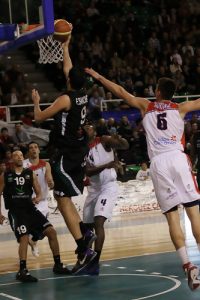 Francis Sánchez es el primer fichaje de C.B. Granada