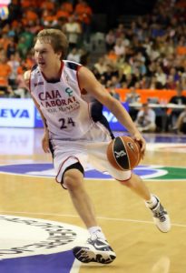 Brad Oleson será operado por Van Dijk y estará dos meses de baja. Herrmann podría posponer su regreso unos días