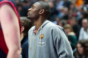 Operaciones confirmadas: Stefan Markovic jugará en Valencia, el Efes ficha a Savanovic y Pete Mickeal se queda en Barcelona