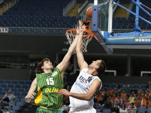 ¡Ligas Ext: repaso estadístico de turquía; Digbeu es agredido por un compañero en Francia; el PAOK será rival de Panathinaikos en semis y Unics a un paso de ser campeón de la liga regular!