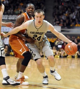 Levi Knutson sale de un Mallorca con problemas económicos para ser cedido por el CAI al Lobe Huesca