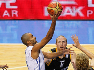 Resumen Eurobasket 2011 (J3 A-B): Golpe en la mesa de Parker y los suyos. Ilusiona Lituania. Exhibición de Bargnani