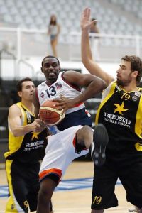 Protagonistas Adecco Plata en noviembre: MVP, entrenador del mes, Quinteto Ideal y otros jugadores destacados