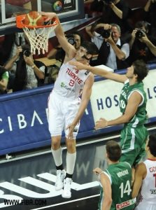 Mundobasket2010: Turquía arrolla a Eslovenia. Quieren su oro