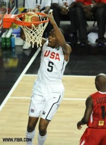 Kevin Durant, nombrado MVP del Mundobasket 2010. Teodosic, Turkoglu, Kleiza y Scola le acompañan en el Quinteto Ideal