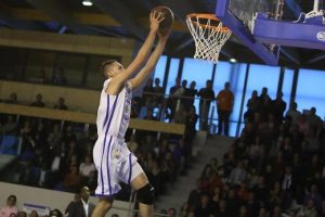 LNB ProA (J25): conflicto en Chalon: el internacional francés Tchicamboud se niega a volver a pista, enfrentándose con su entrenador; ASVEL vuelve a ganar y Cholet recupera sensaciones
