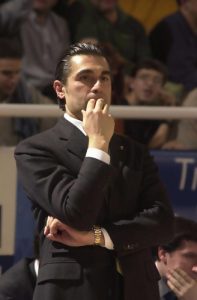 Scariolo presenta su lista de 15 con Mirotic en la recámara por si no llegan los papeles de Ibaka. Xavi Rey y Sada en la lista. Fechas de la gira preparatoria