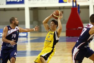 Nico Richotti amplía su vinculación con el CB Canarias una temporada más