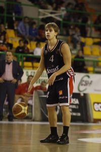 Más mercado Adecco Plata: Fran Cárdenas continuará en Aguas de Sousas Ourense mientras que Sergio Gil es la tercera renovación de Araberri