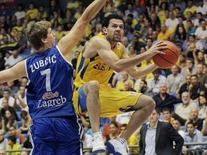 Zoco Europeo: Mike Batiste (Fenerbahce), Domercant (Galatasaray) y Jordan Farmar (Anadolu Efes) revolucionan el mercado turco; el ex ACB Marquez Heynes ficha por el Artland alemán y Nicholas, al CSKA