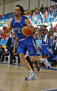 Héctor Manzano continuará en Melilla Baloncesto