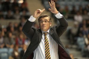 Paco García, cesado