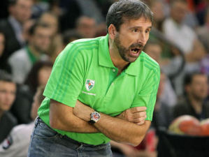 Joan Plaza: “En este país hay entrenadores muy, muy capacitados y con gran experiencia para dirigir el combinado español”