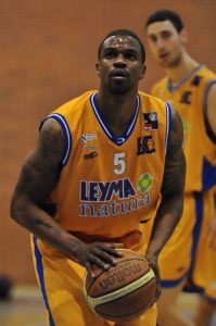 Nyla Forbes completa la plantilla del Aurteneche Euskadi