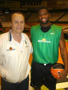 Más músculos para la presión de Aíto: El espectacular físico de David Noel a prueba (incluye videos)