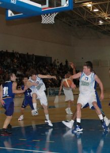 Cristian Oliva renueva en el Prat