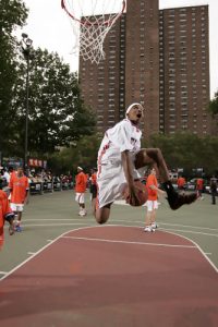 La estrella universitaria Brandon Jennings rompe con la NCAA y se marcha a Italia