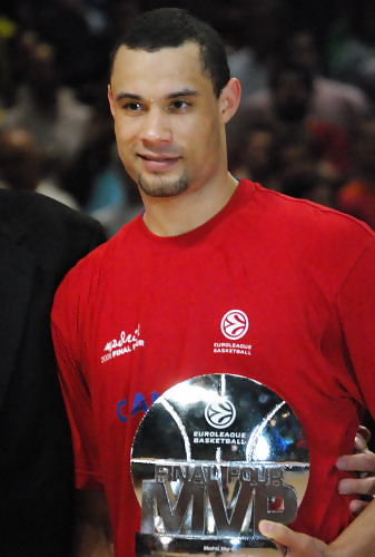 EL Final Four; ¡El CSKA vuelve a reinar Europa! Langdon, MVP (77-91)