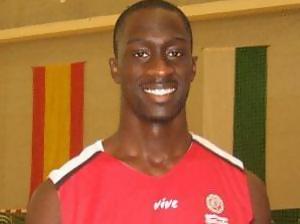 CB Granada va a la desesperada:  Mensah-Bonsu, refuerzo interior para un día