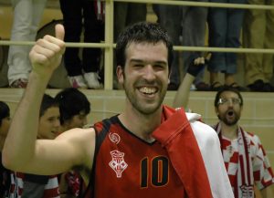 Jon Santamaría, fichaje de Oro para A.D.T. Tarragona