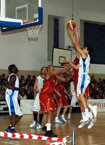 David Navarro continúa en CajaRioja una temporada más